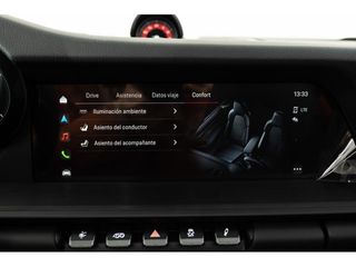 PORSCHE 911 Carrera 4 GTS Cabriolet