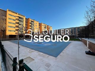 Piso en alquiler en Valderas - Los Castillos en Alcorcón