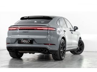 PORSCHE Cayenne Coupe EHybrid