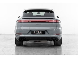 PORSCHE Cayenne Coupe EHybrid