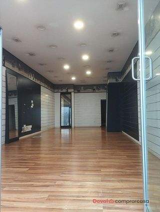 Local comercial en alquiler en As Travesas - Balaídos en Vigo