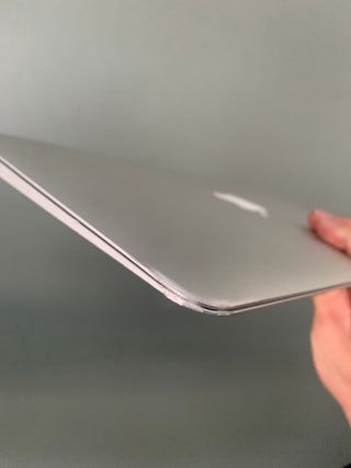 MacBook Air 2015 4GB RAM 128GB SSD Sin cable