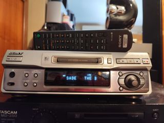 Sony MDS-S40 Minidisc Deck Plata