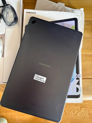 Samsung Tab S6 Lite 4G con S Pen y cargador