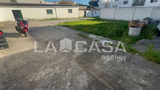 Nave industrial en venta en La Granja-La Colina-Los Pastores en Algeciras