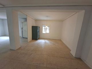 Local comercial en alquiler en Zona Concordia en Burjassot