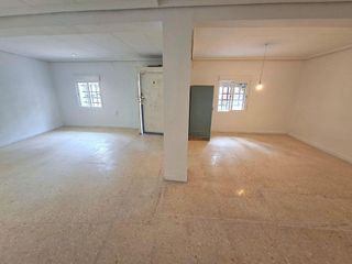 Local comercial en alquiler en Zona Concordia en Burjassot