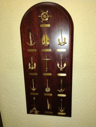 Colección de anclas marineras decorativas