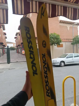 Esquís Rossignol 75