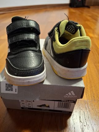 Scarpe Adidas Bambino Nero Giallo Velcro taglia 22
