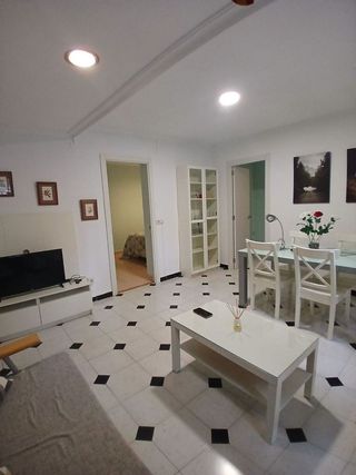 Piso en alquiler en El Plantinar - Felipe II - Tiro de Línea en Sevilla