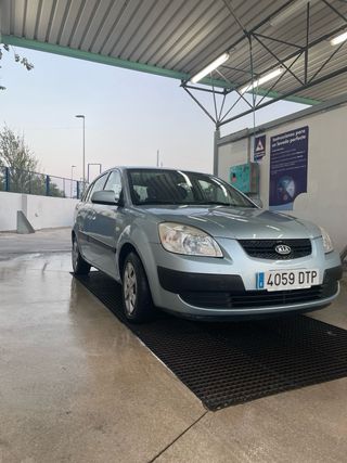 KIA Rio 2005