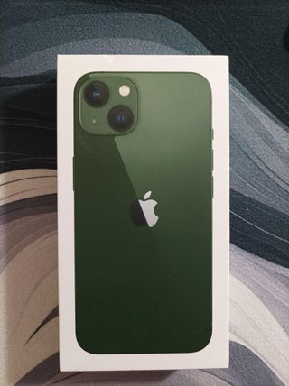 iPhone 13 Verde en perfecto estado