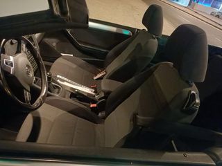 Volkswagen Golf Cabrio 2012