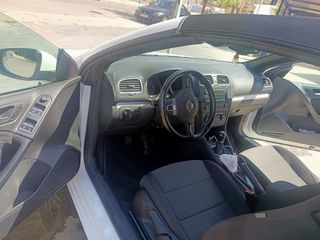 Volkswagen Golf Cabrio 2012