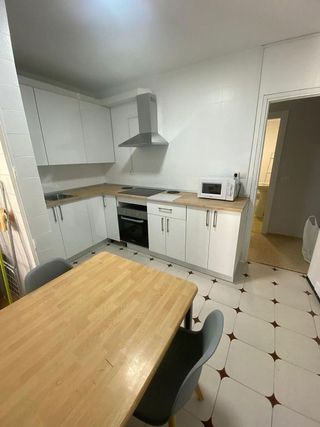 Piso en alquiler en Camino de Ronda - Rosaleda en Granada