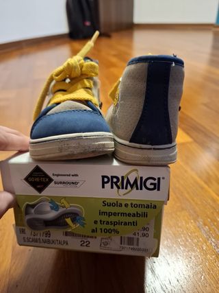 Scarpe bambino blu e beige con lacci gialli taglia
