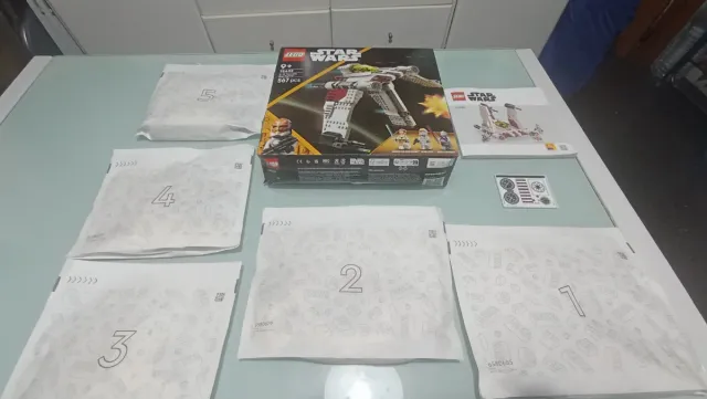 Lego Star Wars 75432 V-19 Torrent Starfighter