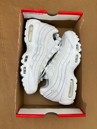 Nike Air Max 95 Essential Triple White