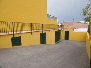 Garaje en venta en Capuchinos en Vélez-Málaga