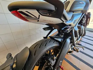 Triumph Trident 660 Triple Tribute 2024