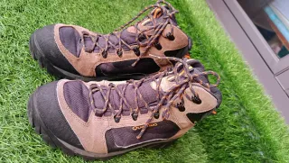 Botas Quechua Talla 44 NO HAGO ENVIOS