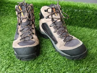 Botas Quechua Talla 44 NO HAGO ENVIOS