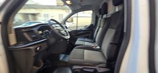 Ford Tourneo Custom 2021