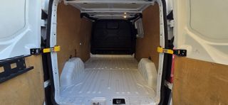 Ford Tourneo Custom 2021