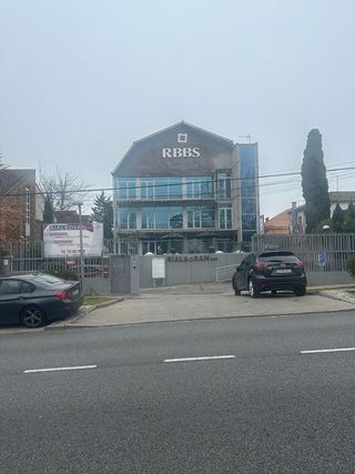 Oficina en alquiler en La Florida - El Plantío en Madrid