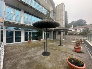 Oficina en alquiler en La Florida - El Plantío en Madrid