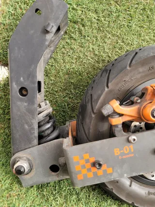 Rueda de E-scooter kukirin G4 B-01 con freno