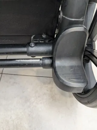 Carrito y Capazo Inglesina Aptica Gris