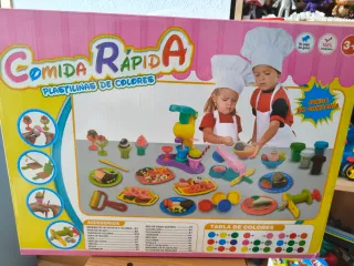 Juego de plastilina sin abrir