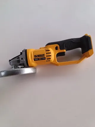 AMOLADORA RADIAL DEWALT DCG412 XR LI-ION