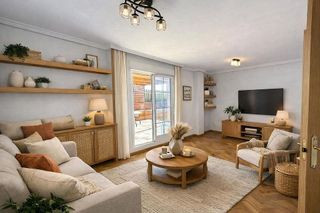 Piso en venta en Los Rosales en Madrid