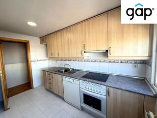 Piso en venta en Los Rosales en Madrid