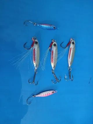 5 señuelos de pesca 15g