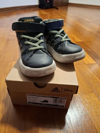 Scarpe Adidas Bambino Grand Court Mid taglia 27