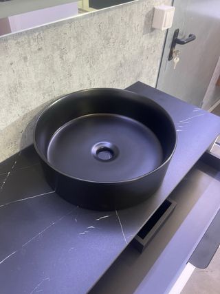 Mueble de baño 80cm con lavabo negro
