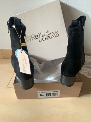 Botín ReNature by Chika10 Talla 39 Negro