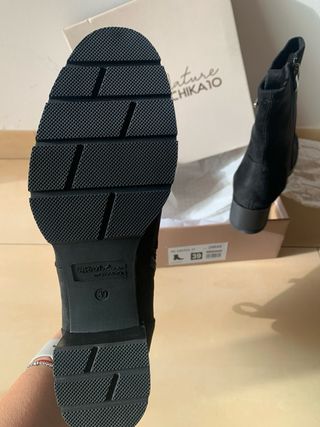 Botín ReNature by Chika10 Talla 39 Negro