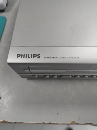 Philips Combo VHS/DVD 6 Cabezales Hi-Fi sin mando