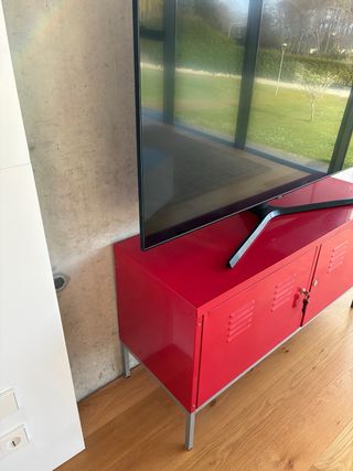 Mueble TV/Taquilla Metálica Roja