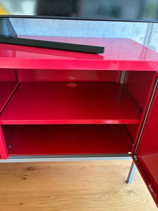 Mueble TV/Taquilla Metálica Roja