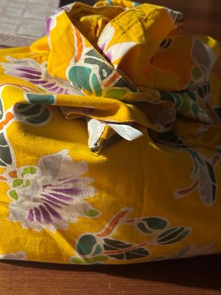 Borsa in stoffa floreale interno giallo