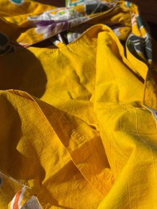 Borsa in stoffa floreale interno giallo