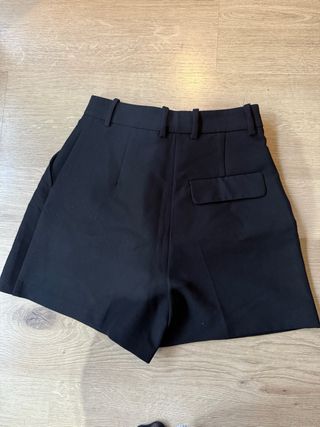 Pantalón corto Zara negro