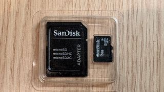 Tarjeta MicroSD SanDisk 2GB con Adaptador SD