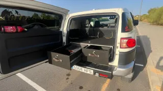 Toyota FJ Cruiser 2011